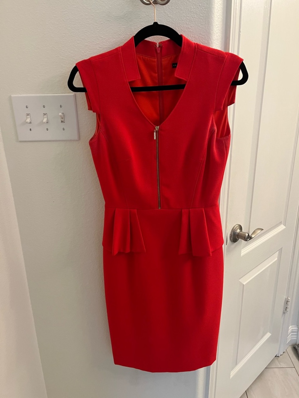 ANTONIO MELANI Red Cap-Sleeve Peplum Sheath Dress
